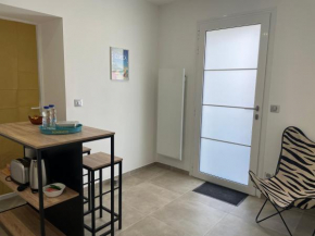 Studio meuble neuf